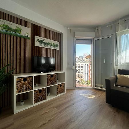 Apartamentos Morgan Malaga Luaran gambar