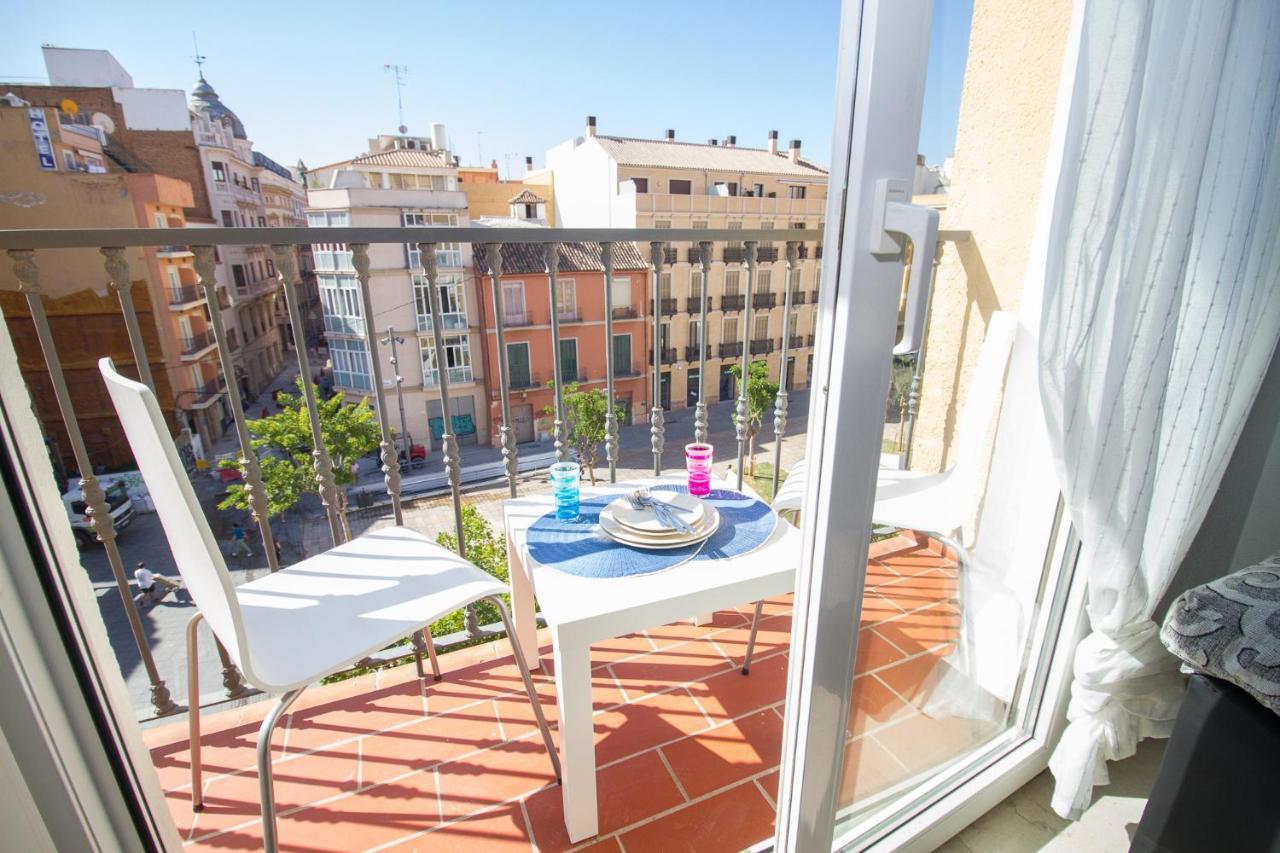 Apartamentos Morgan Malaga Luaran gambar