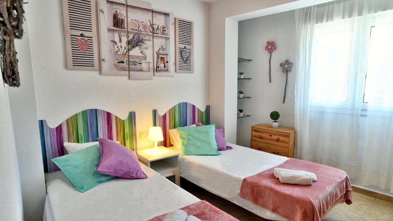 Apartamentos Morgan Malaga Luaran gambar