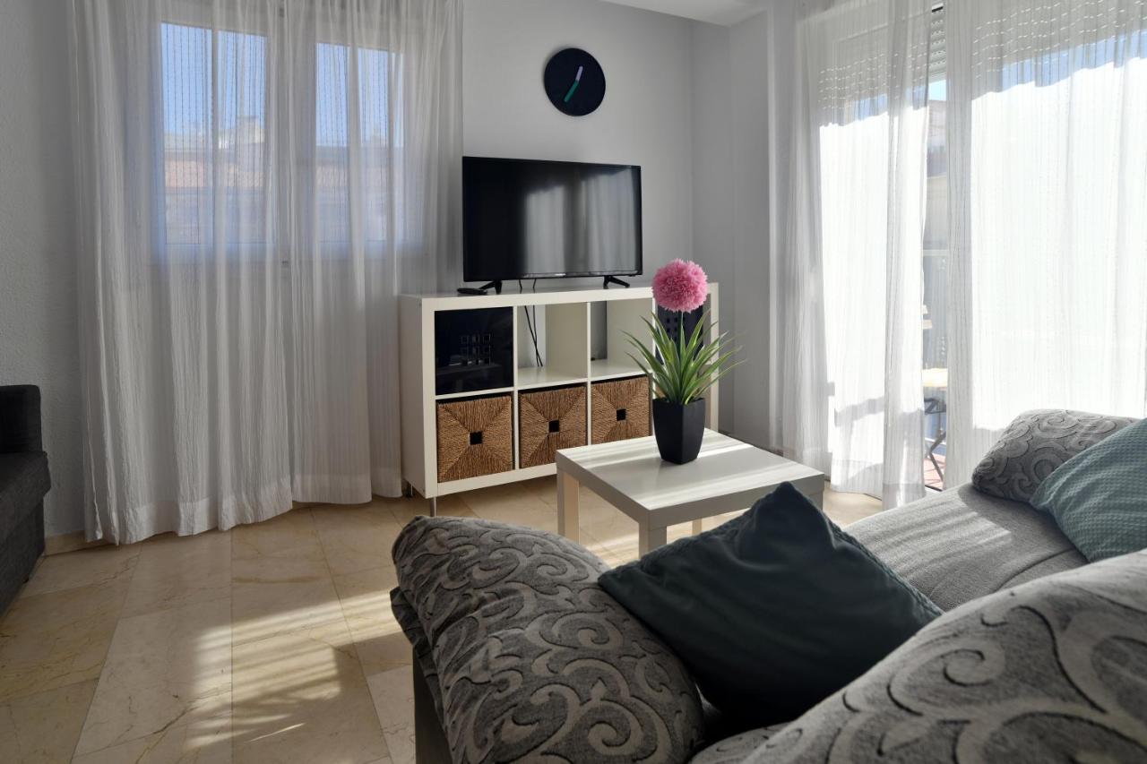 Apartamentos Morgan Malaga Luaran gambar